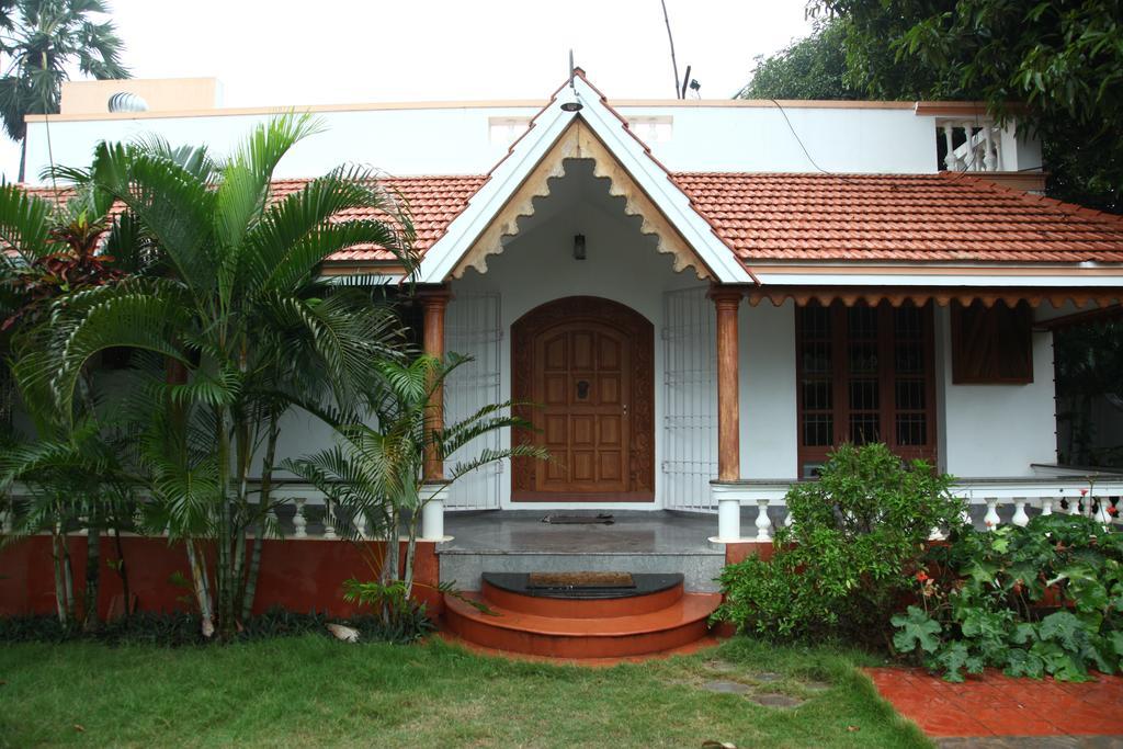 Hotel Prince Park Pondicherry Exterior foto